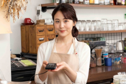 �N���W�b�g�J�[�h���ϒ[���������H�X�X���̏���